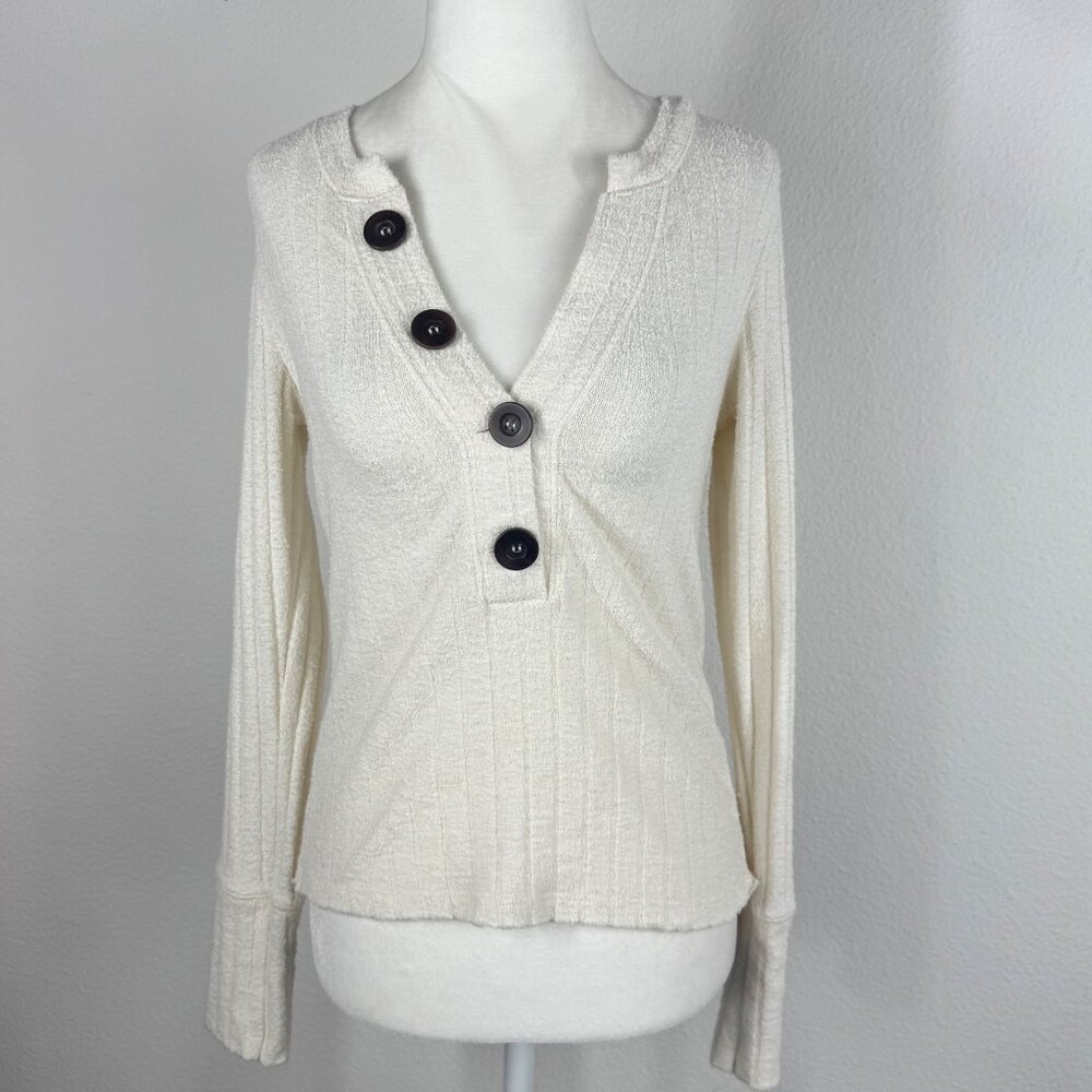 We The Free V Neck Henley Top Ivory Long Sleeve Oliver Button Small